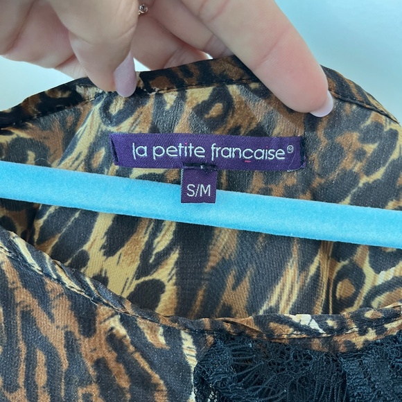 La Petite Française Leopard Print Dress with Lace Shoulder Detail – Size S/M - Picture 6 of 8